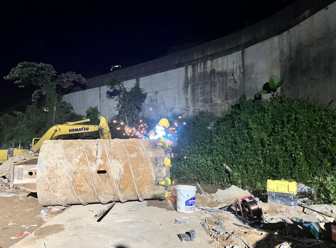 26 June 2022: MH-3 positioning and welding work on the customer’s existing barrel at the Zengcheng site.