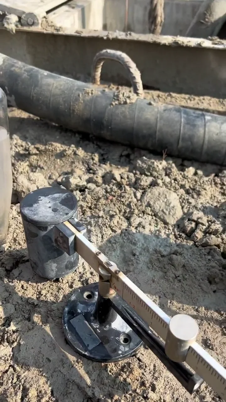 Identify the cup, beam and sliding weight.